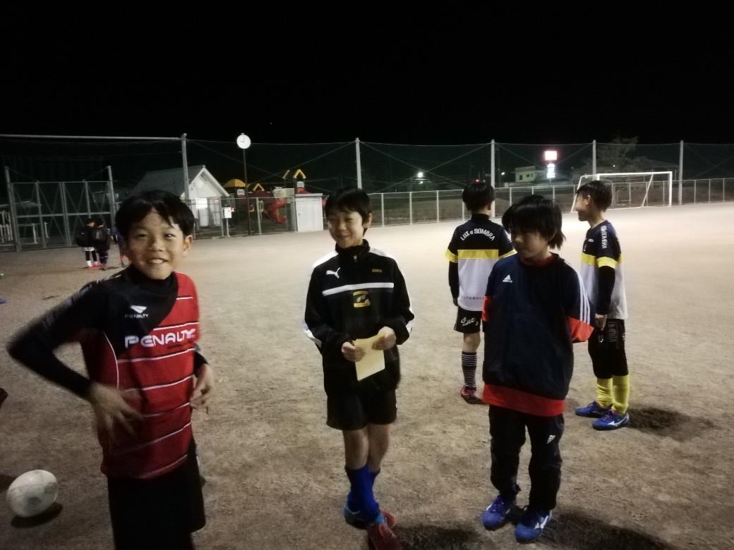 Bellator岐阜SC - TOP - 揖斐郡大野町にある小学生や中学生向けのサッカークラブ